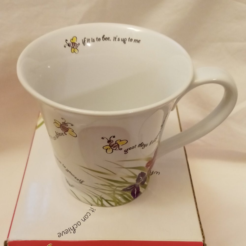 Mary Kay "Beelieve" mug. New in box -Vintage